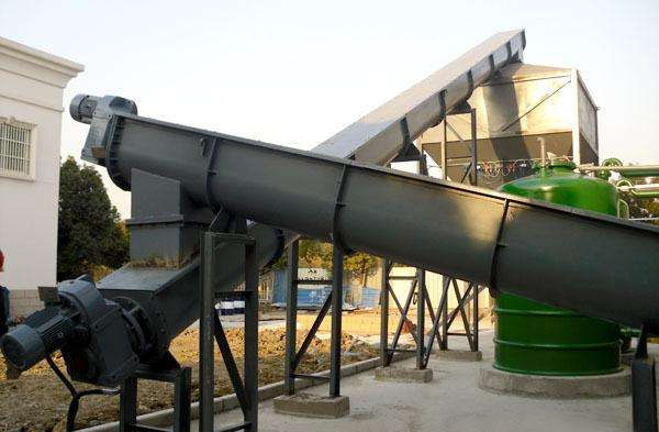 傾斜式無軸螺旋輸送機